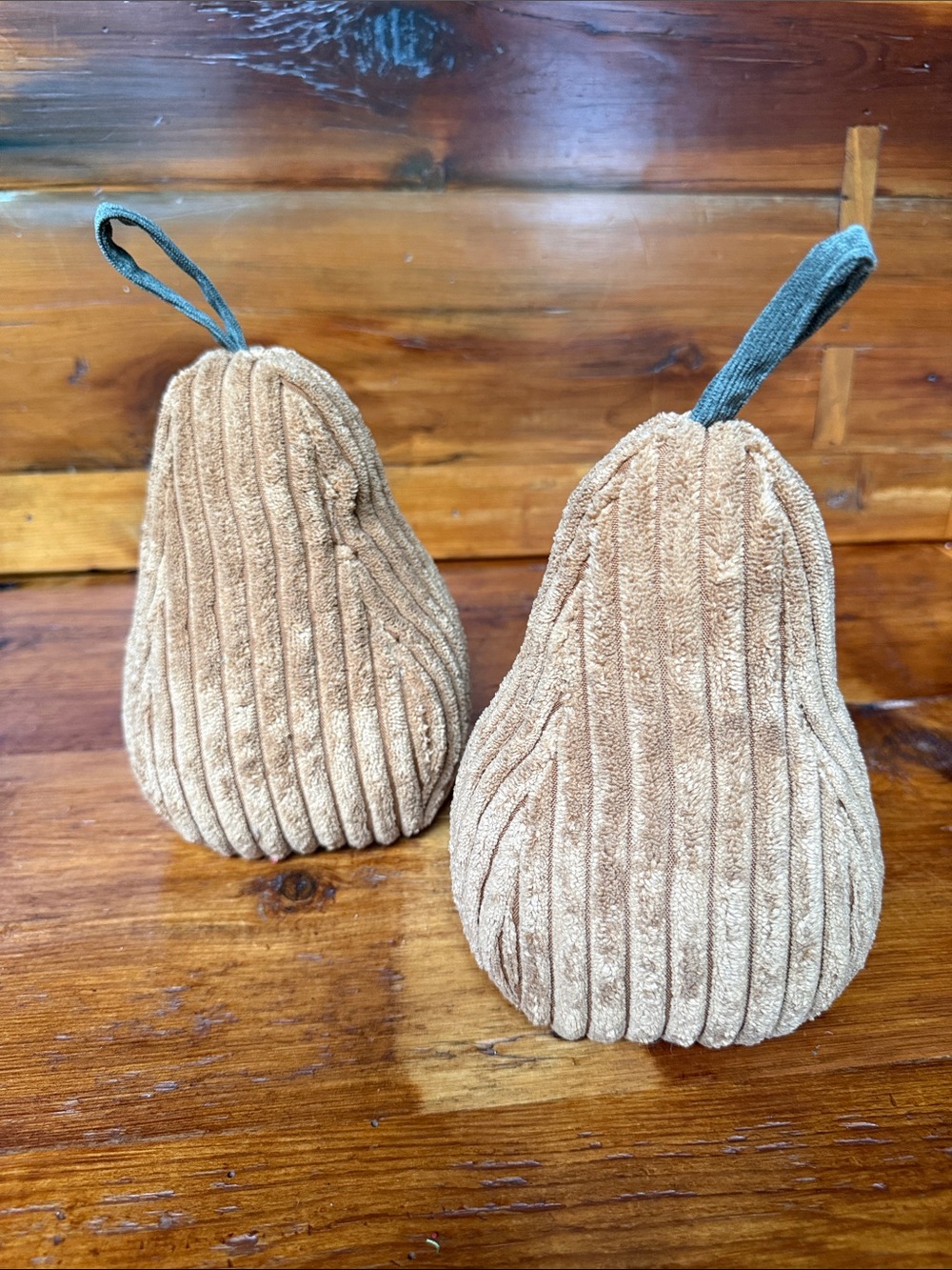 2 Plush Corduroy Pear Décor - Tan